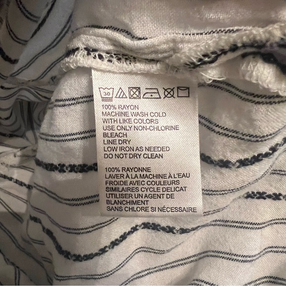 Urban Outfitters - BDG White Solid All Day Wear Shirt - Picture 9 of 10